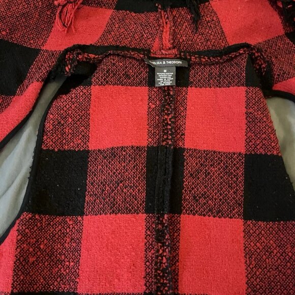 Chelsea And Theodore Women’s Sleeveless Cardigan Sweater Red And Black Fringe - Picture 6 of 8